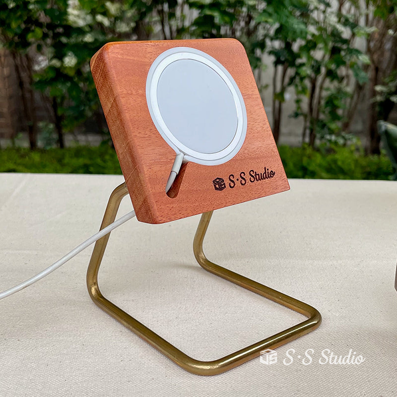 實木無線充電支架 / Wooden MagSafe Charging Stand